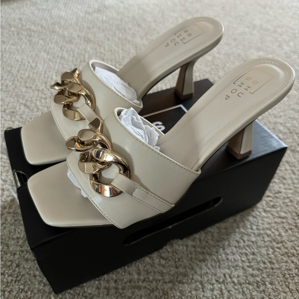 NIB Vici ShuShop Heliana Square Toe Chain Link Heels Sandals Shoes Size 9